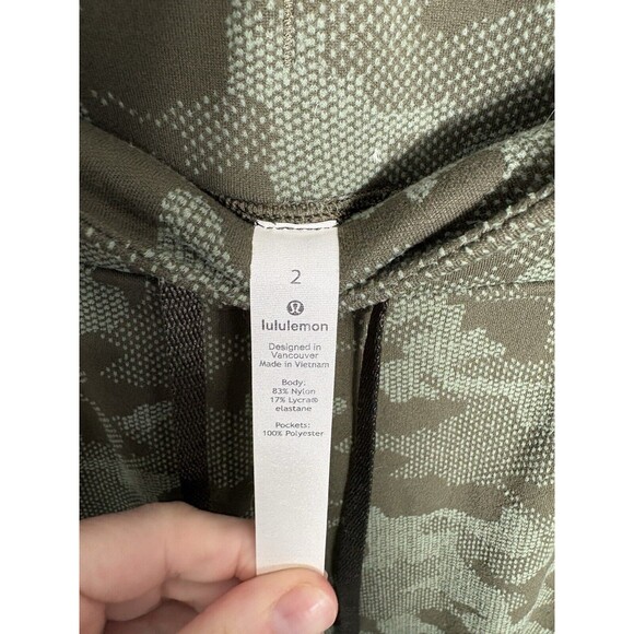 Lululemon Ready to Rulu Jogger Jacquard Heritage Camo Size 2 - Picture 2 of 6